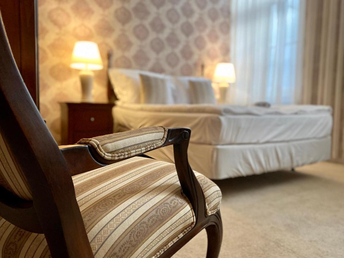 Opera16 Guestrooms Budapest Ngoại thất bức ảnh