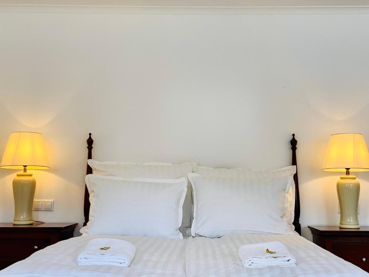 Opera16 Guestrooms Budapest Ngoại thất bức ảnh