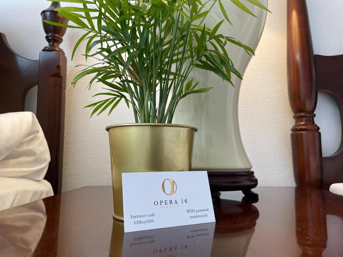 Opera16 Guestrooms Budapest Ngoại thất bức ảnh