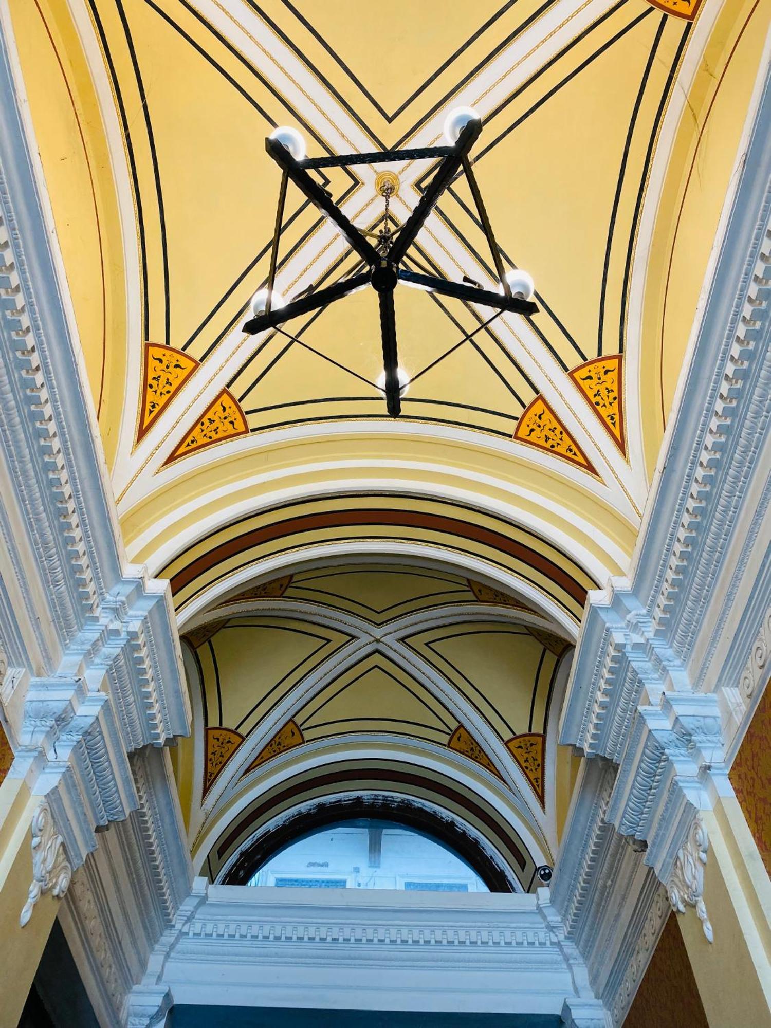 Opera16 Guestrooms Budapest Ngoại thất bức ảnh
